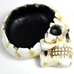 4 1/2" x 6" Skull ashtray